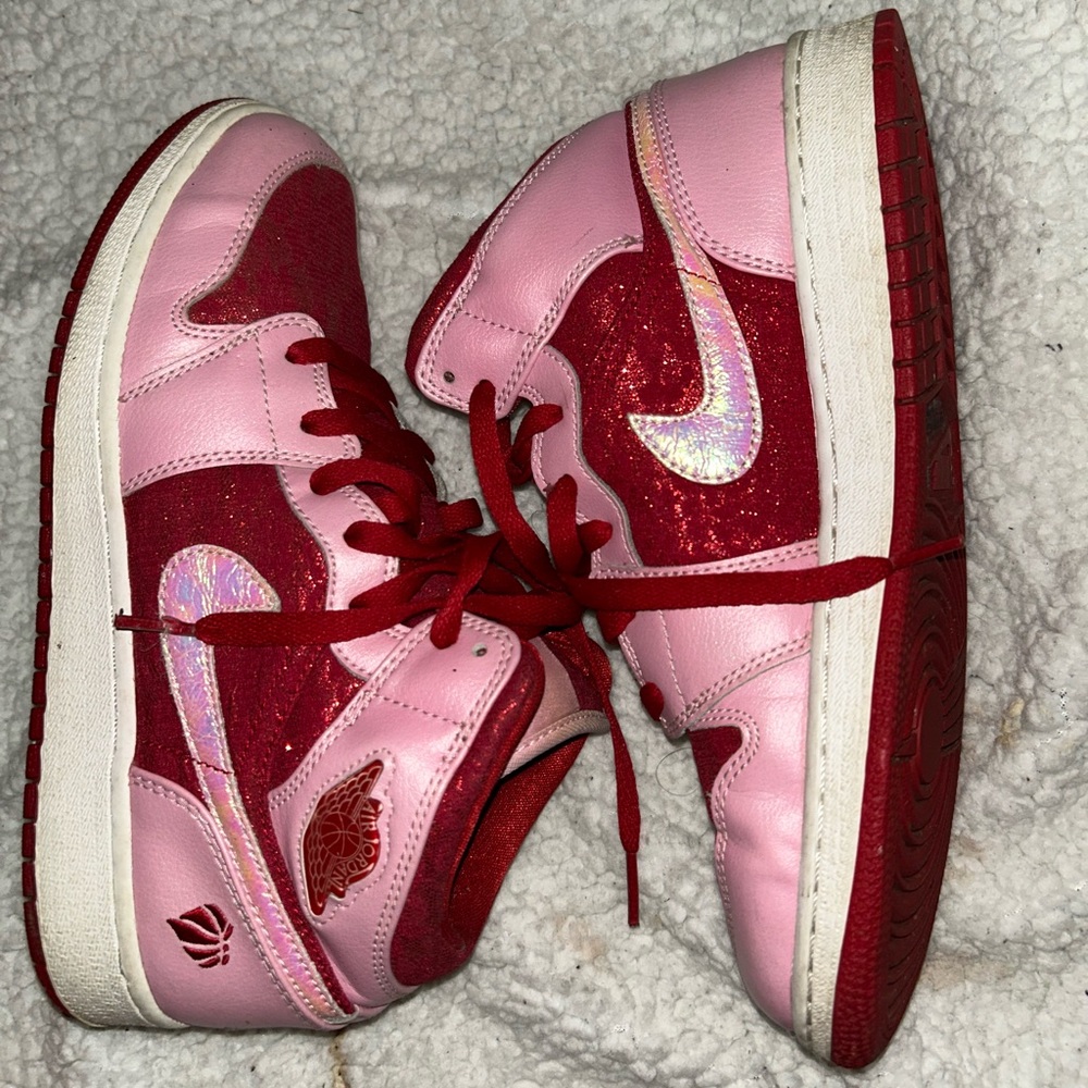 Nike Air Jordon Valentines Day High Top Basketball Shoes